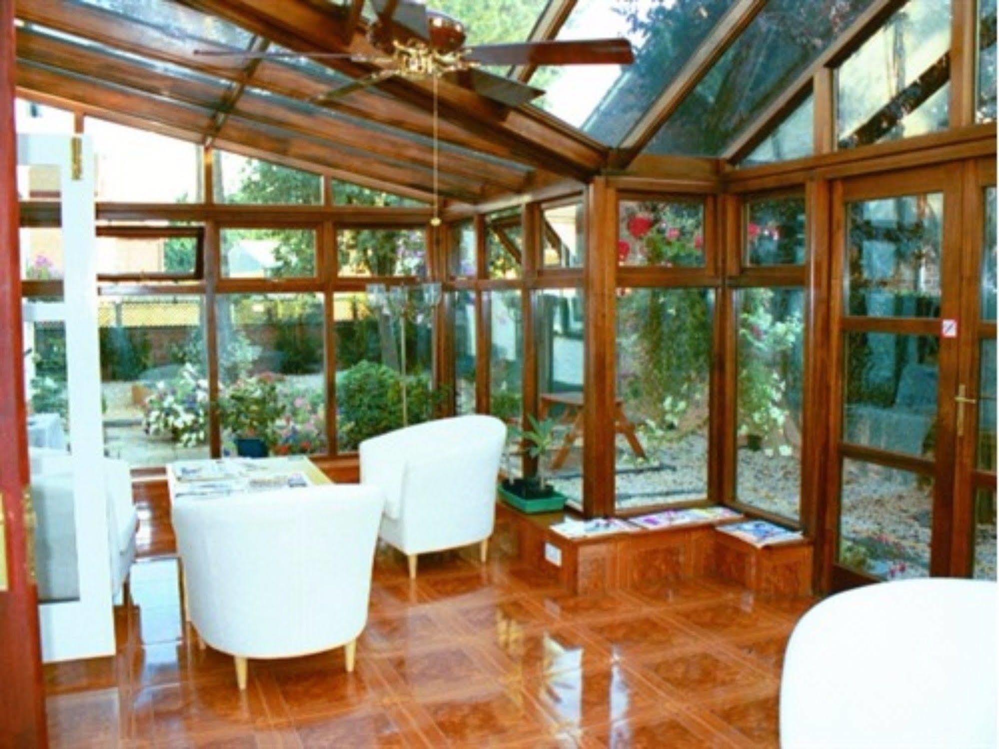 Gables 3*